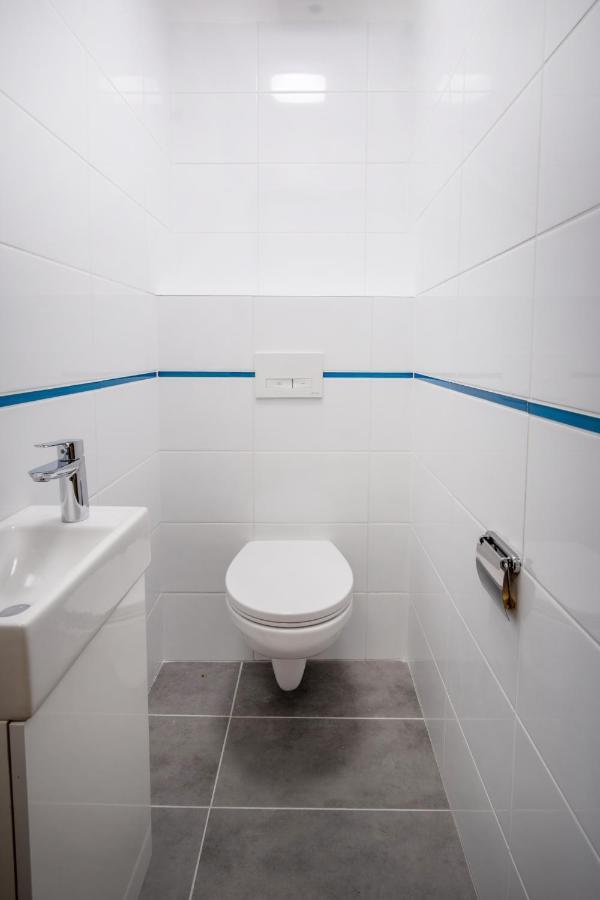 Szent Bernadett Csaladi Apartmanhaz Siófok Extérieur photo